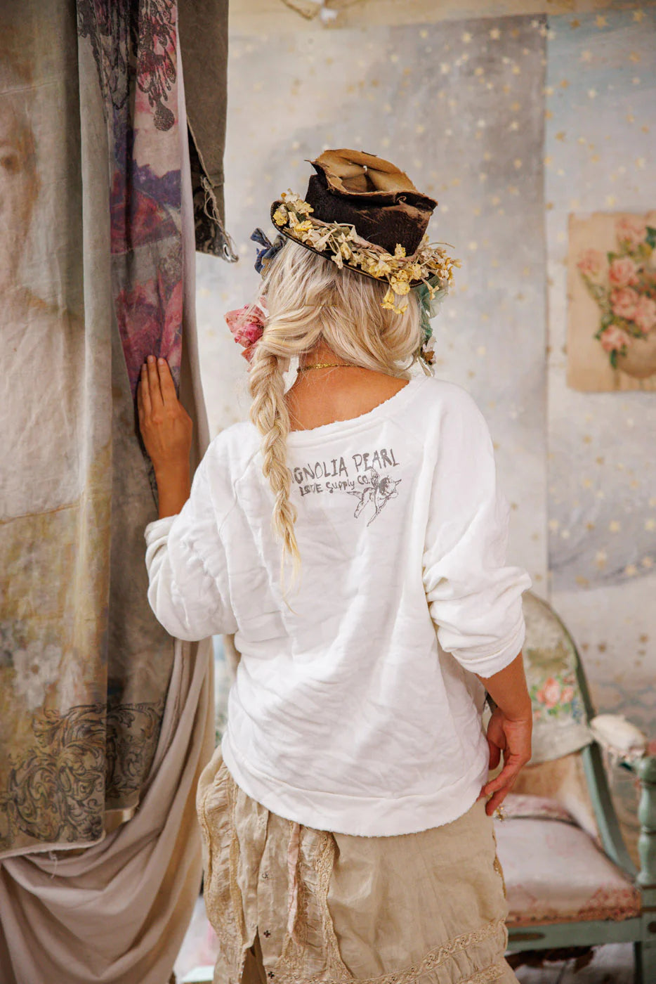Magnolia Pearl "Star Star Star Richi Sweatshirt" Top 2439