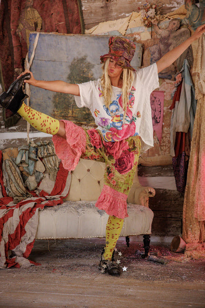 Magnolia Pearl "Fellow Ship Voyage T" Top 2392